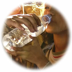 FWSは災害等による断水時でも飲料水が供給できるということを説明したイメージ画像です